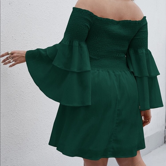 Boho Plus Size Off Shoulder Bell Sleeve Smocked Shirred Dress - Picture 6 of 8